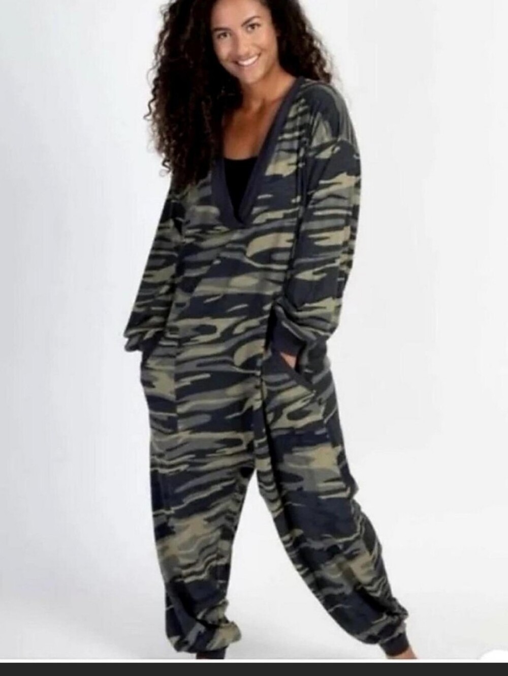 Natural Life Camo Johnnie Jumpsuit Sz M